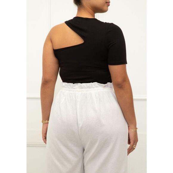 NWT Eloquii One Shoulder Cut Out Short Sleeve Top Size 26/28 Black - Picture 2 of 8
